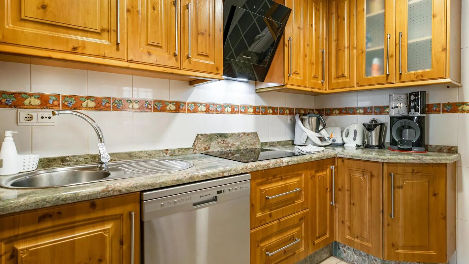 Beautiful Apartment In Nerja With Wifi Spain